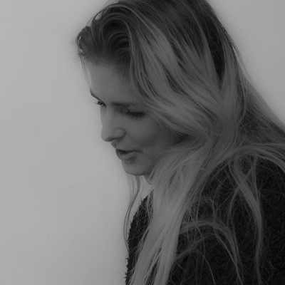 Monique Smits